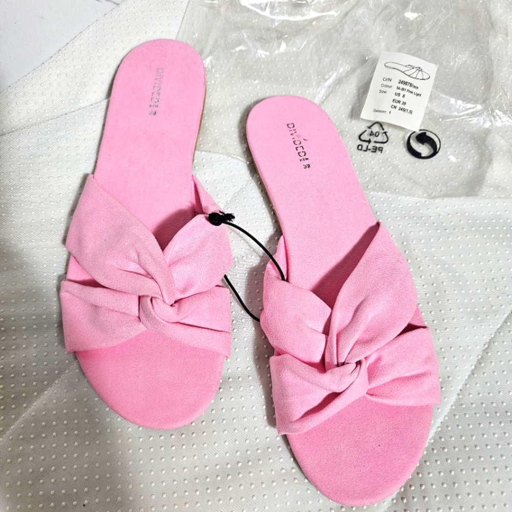 H&M Light Pink Slip-on